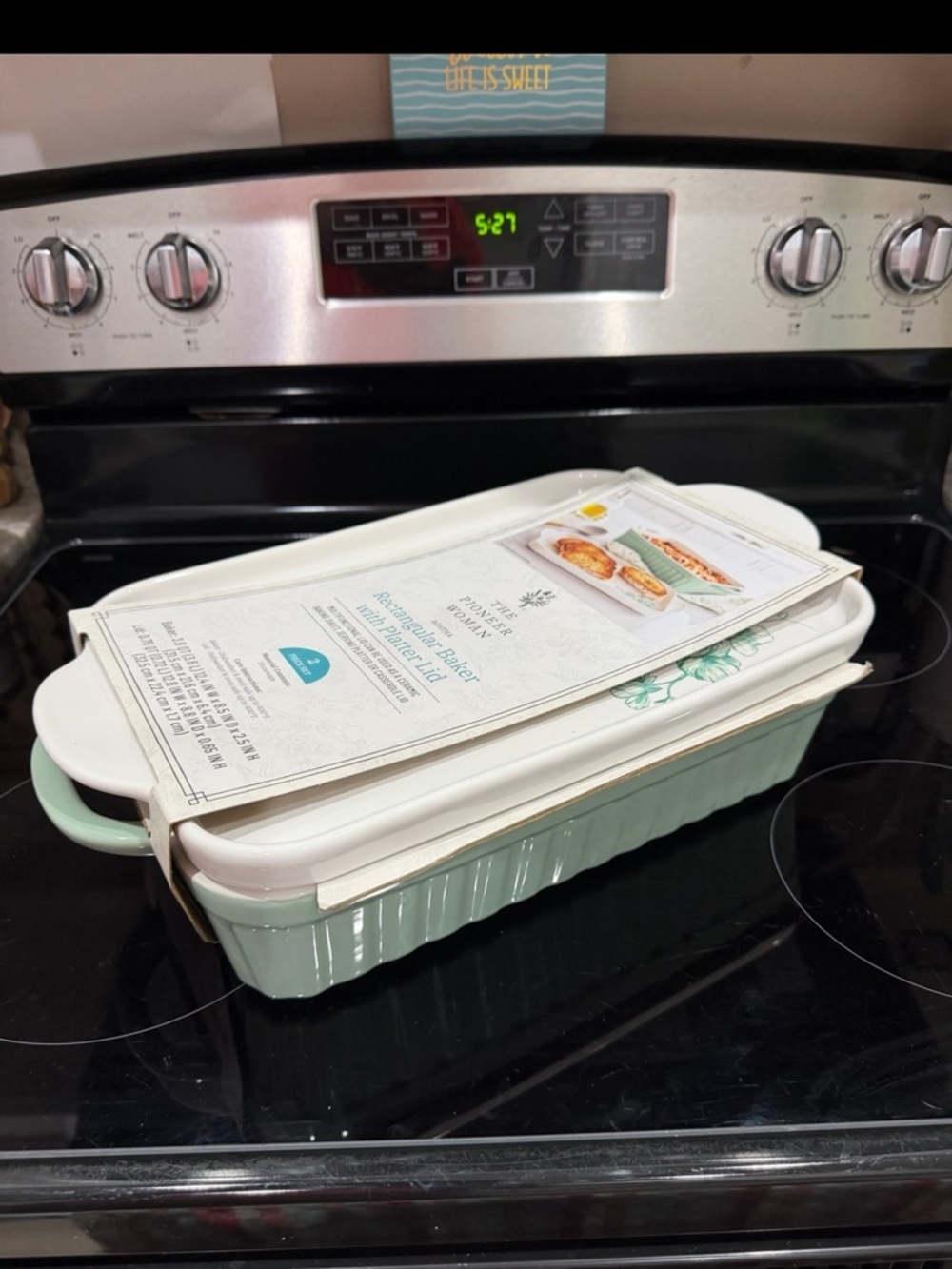 Pioneer women Agatha rectangle baker set